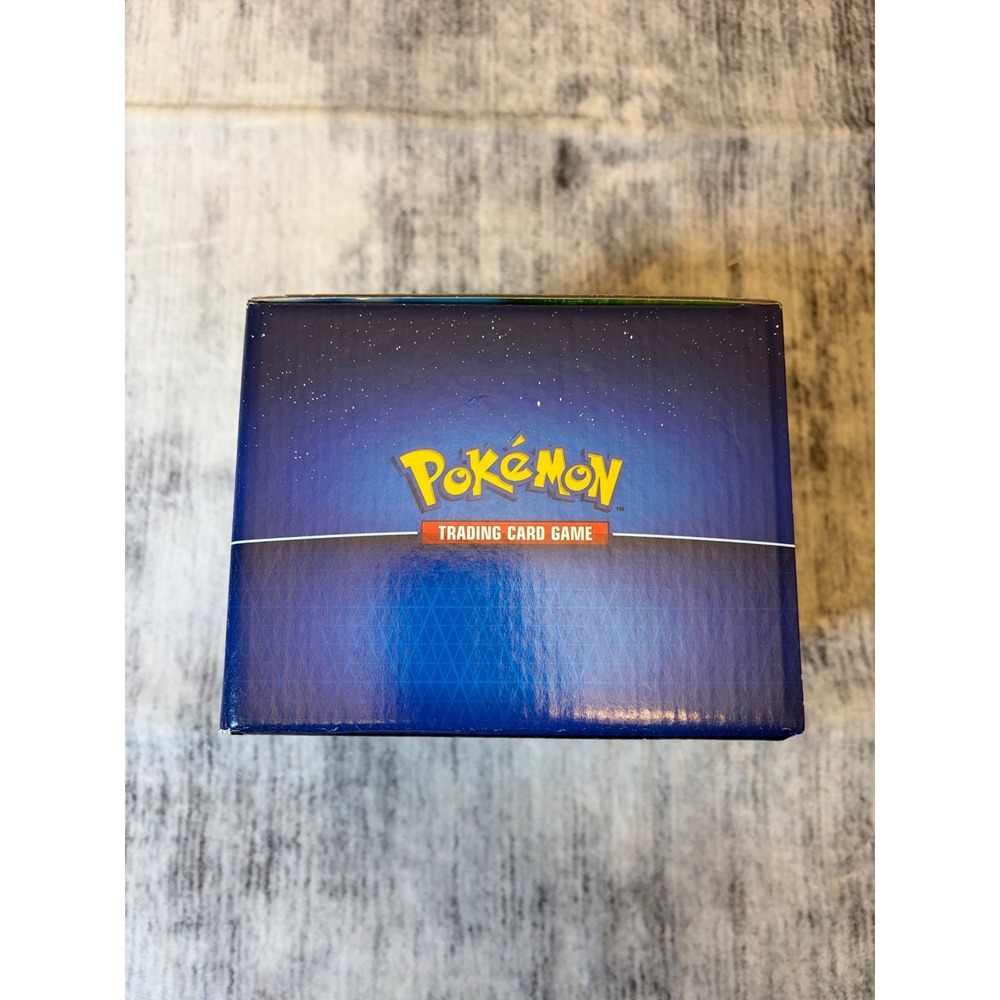 Pokemon GO Premier Deck Holder Collection Dragonite VSTAR Premier Ball Case